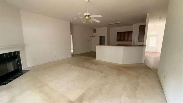 65 Lakeridge Ct, Covington, GA 30016