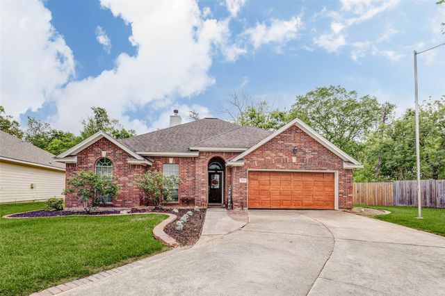 302 Dock Court, Crosby, TX 77532