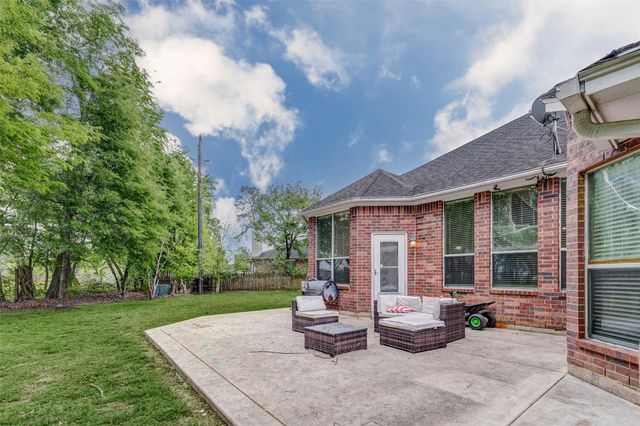 302 Dock Court, Crosby, TX 77532