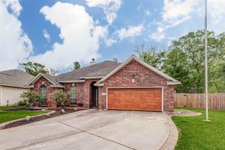 302 Dock Court, Crosby, TX 77532