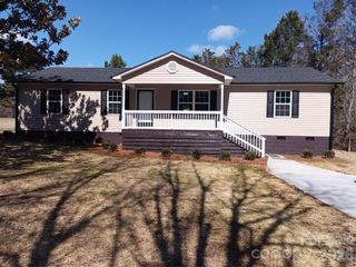 711 Sweet Meadow Lane, Clover, SC 29710