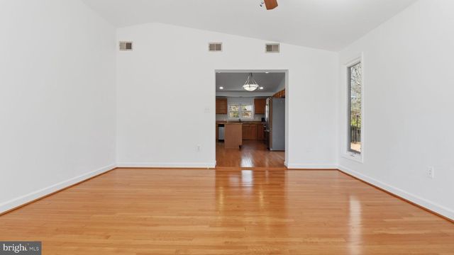 10001 BOXFORD CT, Fairfax, VA 22030