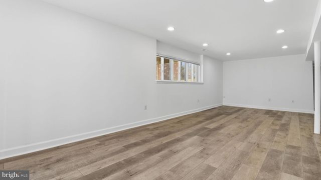 10001 BOXFORD CT, Fairfax, VA 22030