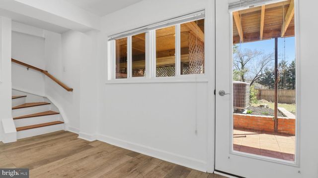 10001 BOXFORD CT, Fairfax, VA 22030