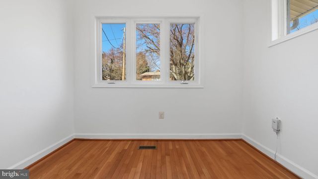 10001 BOXFORD CT, Fairfax, VA 22030