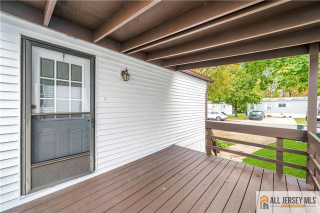 38 Longfellow Road, North Brunswick, NJ 08902