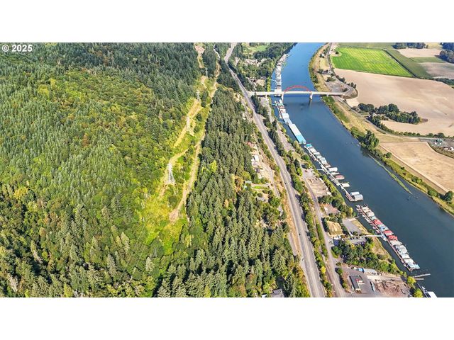 Nw Arcadia 15-17, Portland, OR 97231