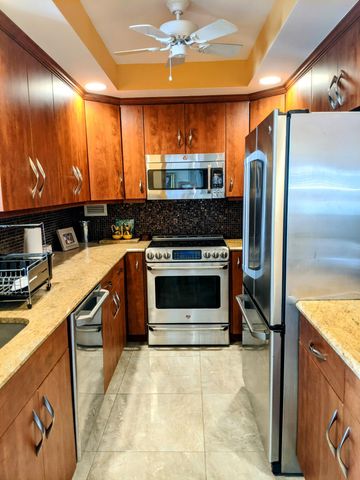 2840 S Ocean Boulevard 6110, Palm Beach, FL 33480