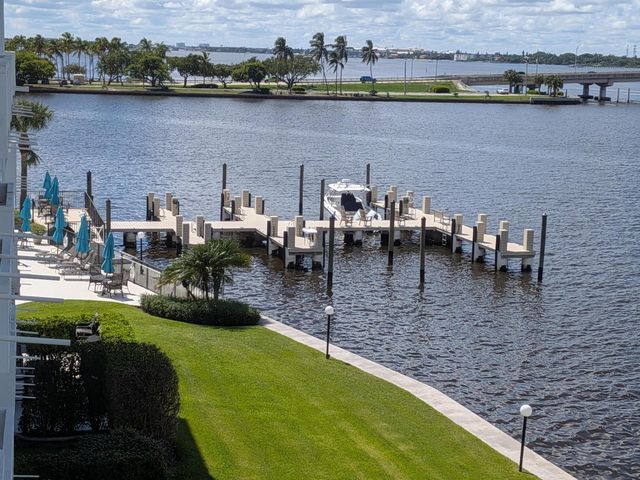 2840 S Ocean Boulevard 6110, Palm Beach, FL 33480