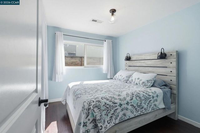 2105 Holbrook Drive, Concord, CA 94519