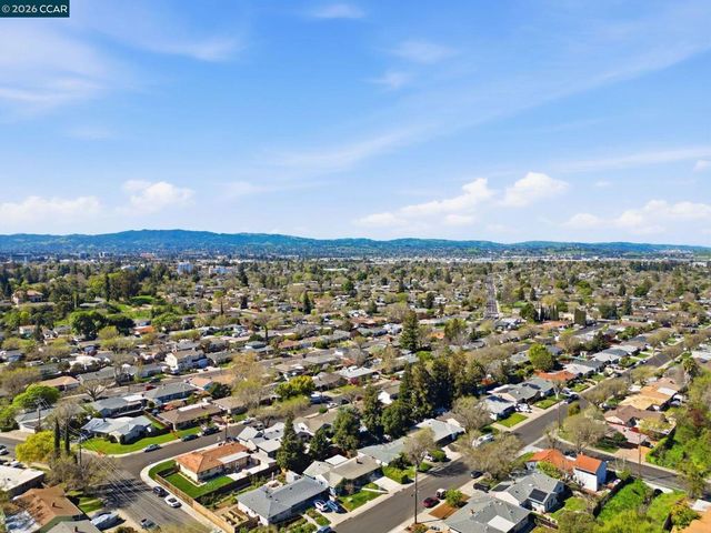 2105 Holbrook Drive, Concord, CA 94519