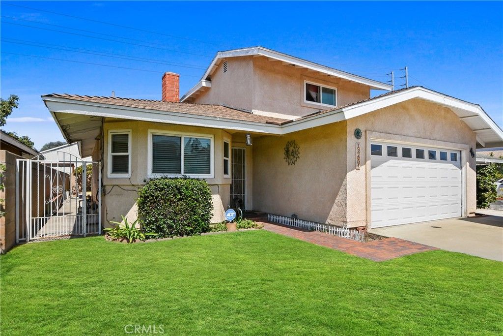 12451 La Linda, Garden Grove, CA 92841