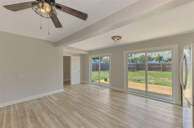 5520 HAYDEN BOULEVARD, Sarasota, FL 34232
