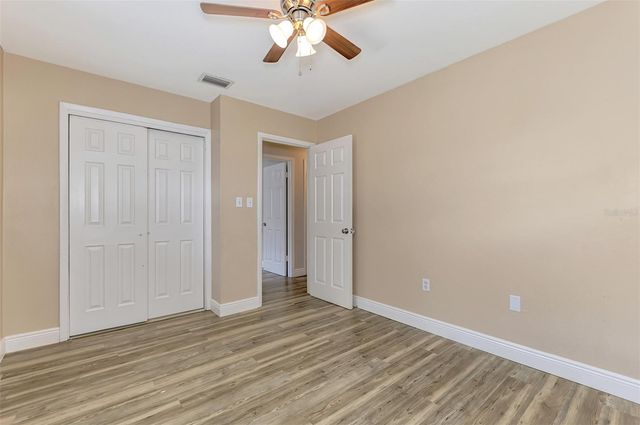 5520 HAYDEN BOULEVARD, Sarasota, FL 34232