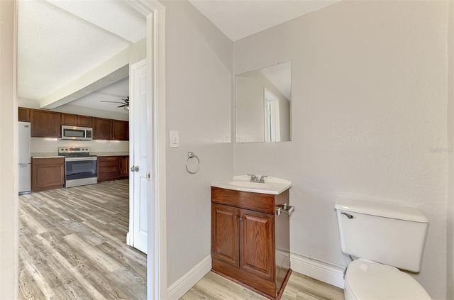 5520 HAYDEN BOULEVARD, Sarasota, FL 34232