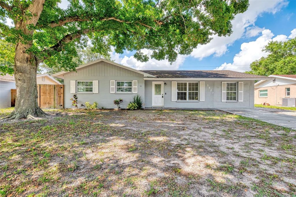 5520 HAYDEN BOULEVARD, Sarasota, FL 34232
