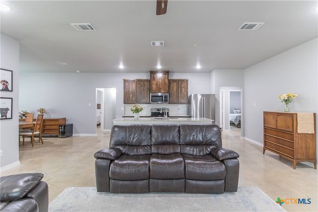 1715 Dryden Avenue, Copperas Cove, TX 76522