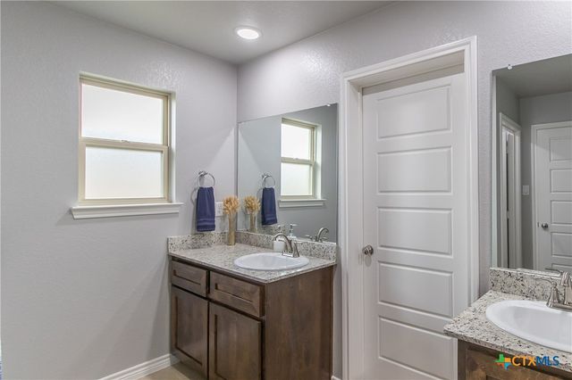 1715 Dryden Avenue, Copperas Cove, TX 76522