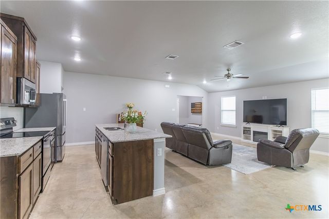 1715 Dryden Avenue, Copperas Cove, TX 76522