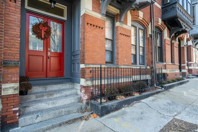 120 F St 2, Boston, MA 02127