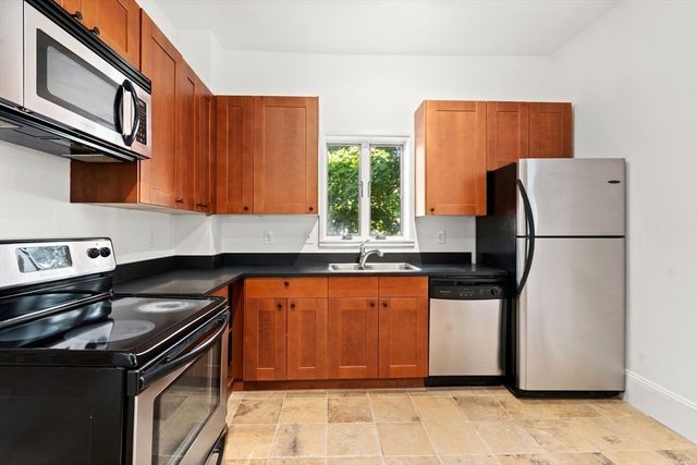 120 F St 2, Boston, MA 02127