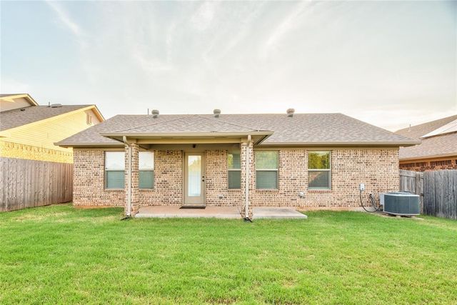 2719 Sharpish Way, Norman, OK 73069