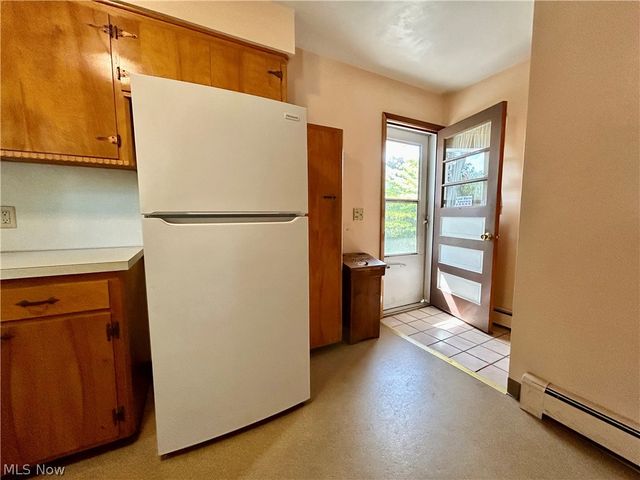 3241 Estates Circle, Youngstown, OH 44511