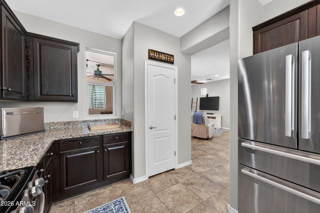 17464 N 92ND Glen, Peoria, AZ 85382