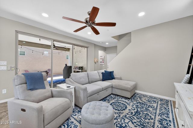 17464 N 92ND Glen, Peoria, AZ 85382