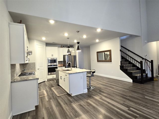 2465 Yosemite Way, Corinth, TX 76210