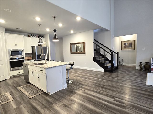 2465 Yosemite Way, Corinth, TX 76210