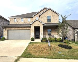 2465 Yosemite Way, Corinth, TX 76210