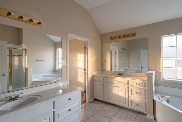 2105 Glendale Drive, Plano, TX 75023