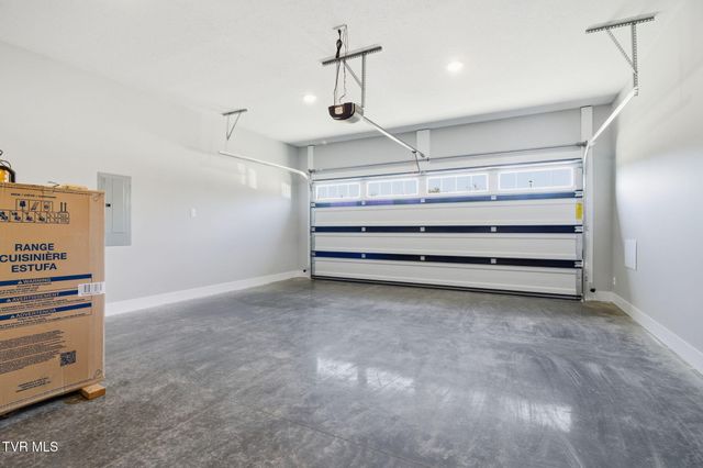 380 Monroe Drive, Bristol, TN 37620