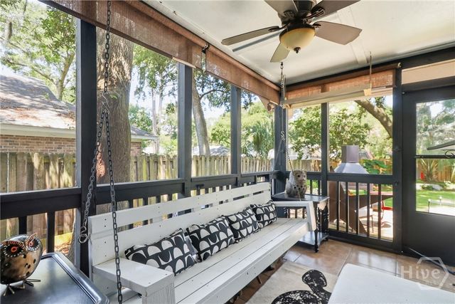 10 Hanging Moss Road, Savannah, GA 31410