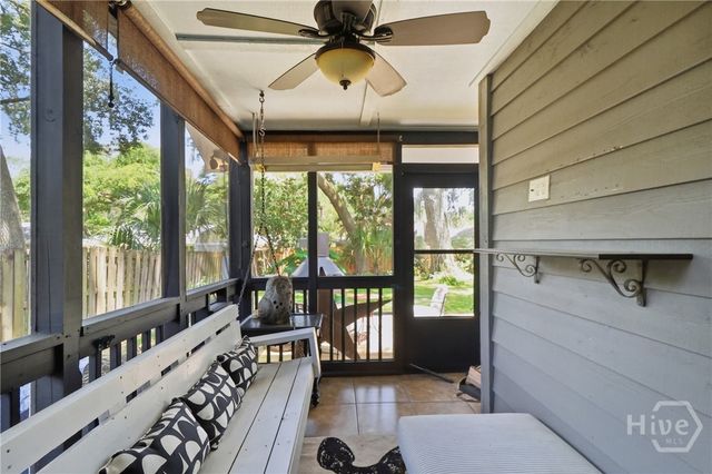 10 Hanging Moss Road, Savannah, GA 31410