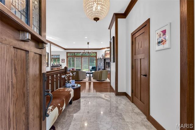 15 Summerhill Lane, Town And Country, MO 63017