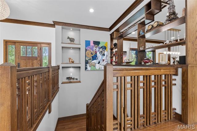 15 Summerhill Lane, Town And Country, MO 63017
