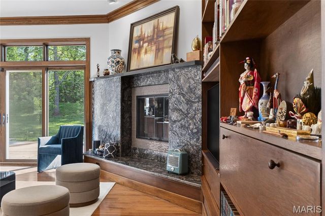 15 Summerhill Lane, Town And Country, MO 63017
