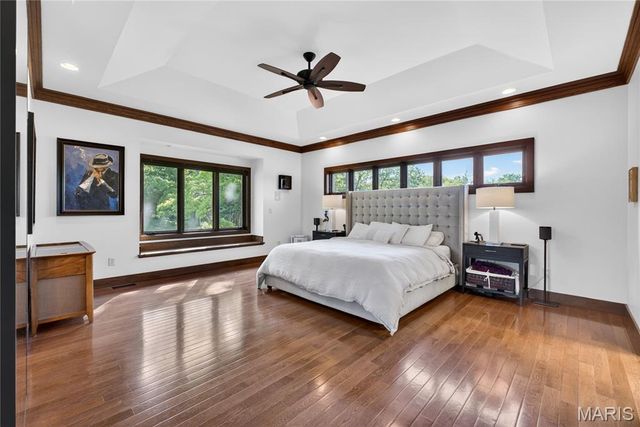 15 Summerhill Lane, Town And Country, MO 63017