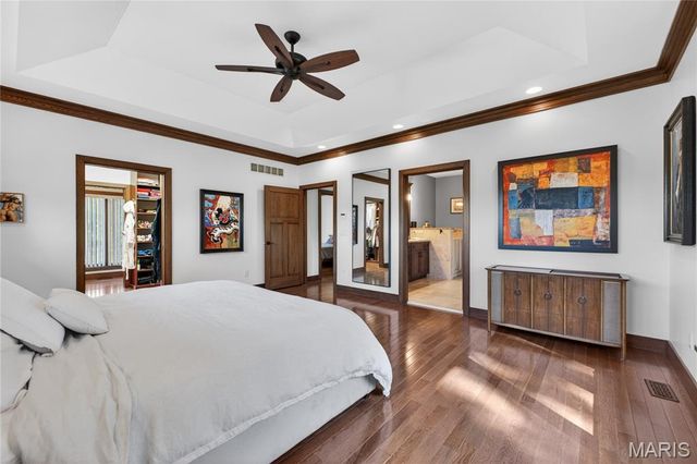 15 Summerhill Lane, Town And Country, MO 63017
