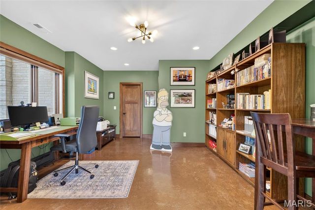 15 Summerhill Lane, Town And Country, MO 63017