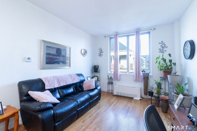 49 Day Street 209, Norwalk, CT 06854