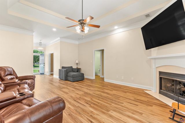 223 Hathersage Drive, Kathleen, GA 31047