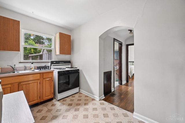 2251 Harrison Avenue, Cincinnati, OH 45211