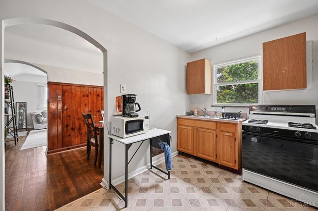 2251 Harrison Avenue, Cincinnati, OH 45211