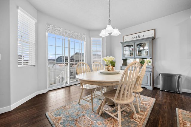 1443 W 550 S, Syracuse, UT 84075