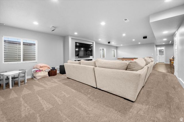 1443 W 550 S, Syracuse, UT 84075