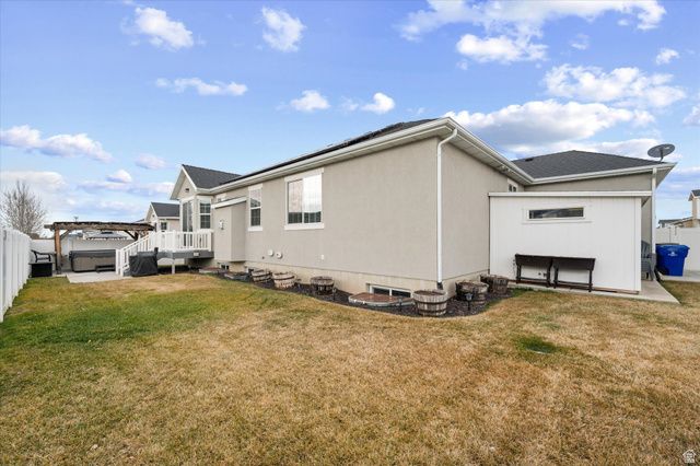 1443 W 550 S, Syracuse, UT 84075