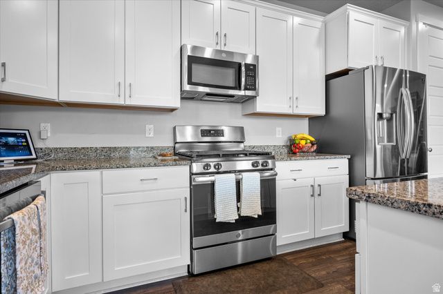 1443 W 550 S, Syracuse, UT 84075